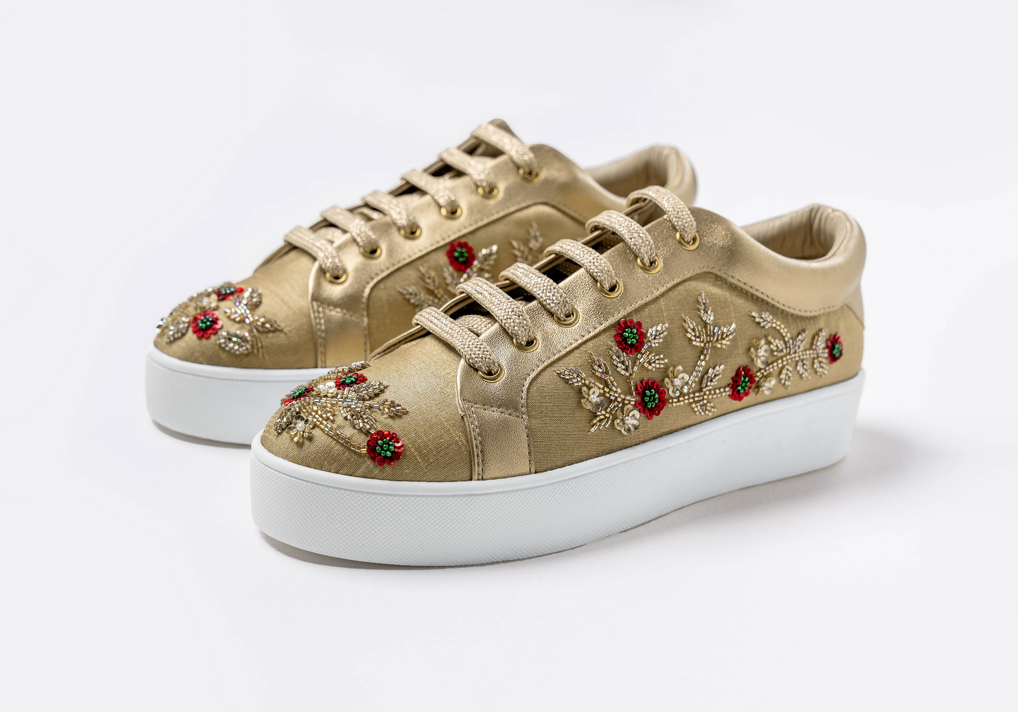 Blaze – Gold tissue fabric with gold and red flower embroidery