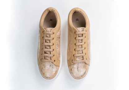 Liv – Striking gold abstract foil print sneaker with beige accents