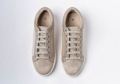 Edge – luxurious Ivory shimmer with a velvet-touch finish